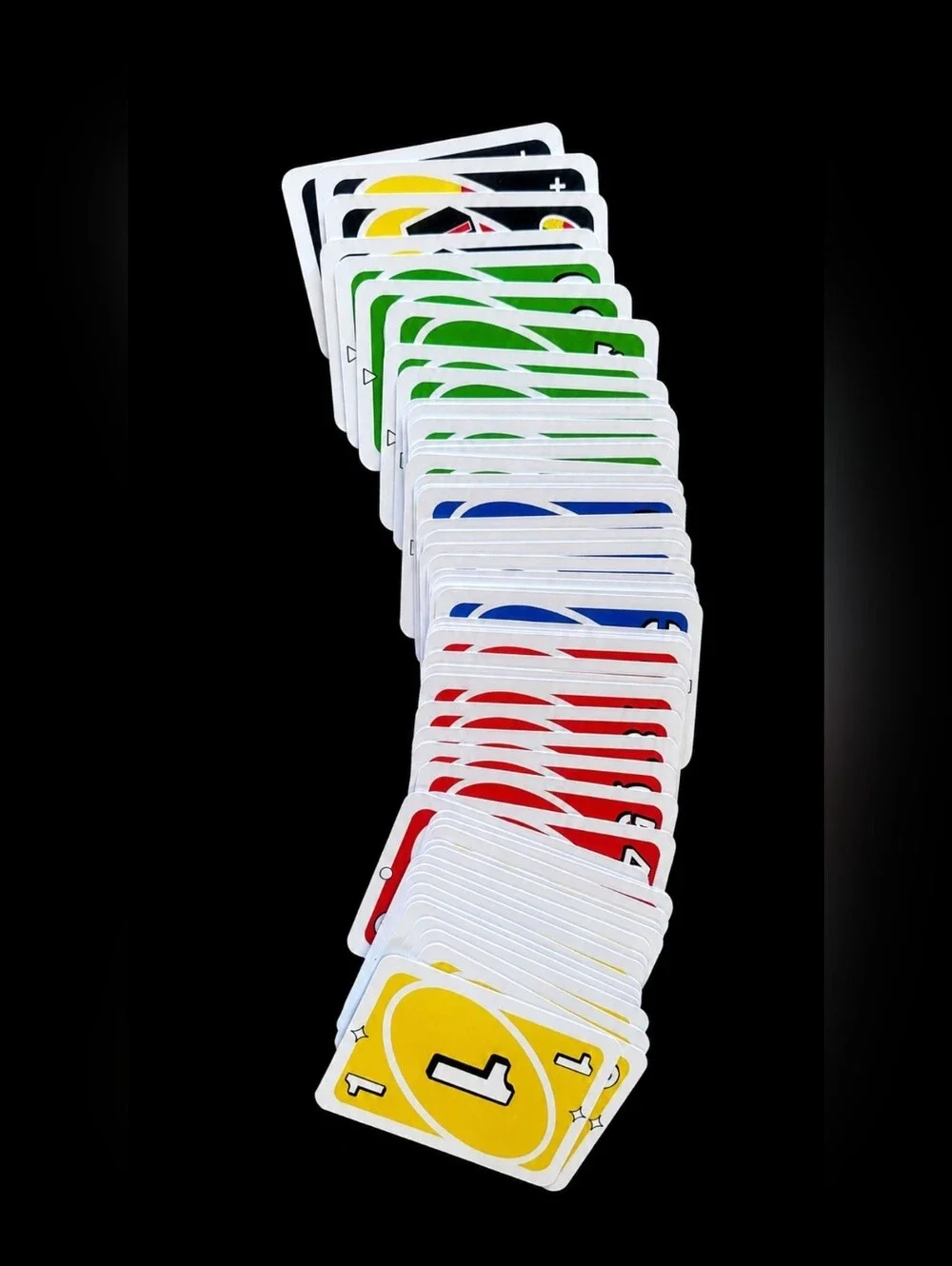 Mattel UNO GO! Pocket-Sized Card Game - Red, Yellow, Green, Blue